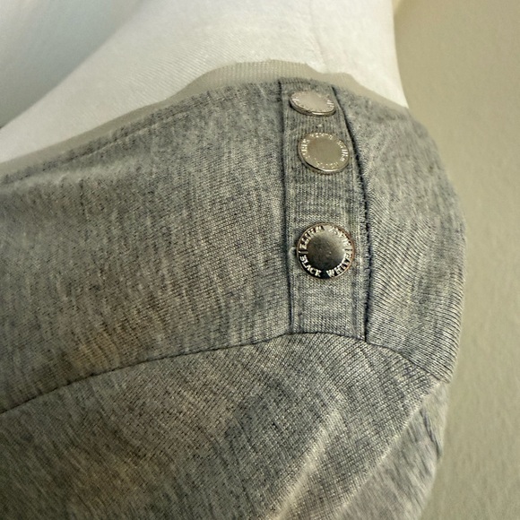 WHBM Grey Ruched Tee - Picture 3 of 5